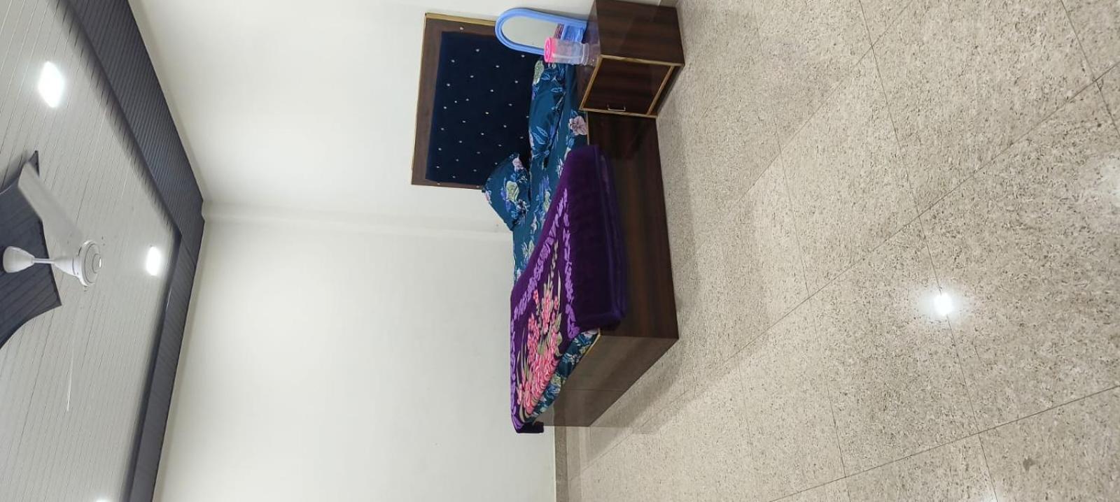 Jay Shree Radhey Home Stay Mathura Exterior photo
